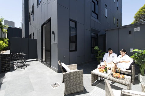 Holiday Inn & Suites - Parramatta Marsden Street, An IHG Hotel - Accommodation Fremantle 3