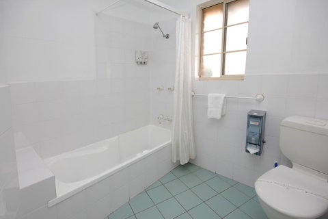 Sapphire Waters Motor Inn - Accommodation Fremantle 18