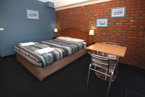 Sapphire Waters Motor Inn - Accommodation Fremantle 21