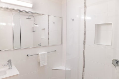 Sapphire Waters Motor Inn - Accommodation Fremantle 3