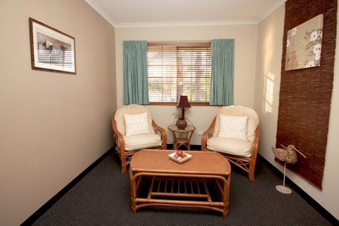 Sapphire Waters Motor Inn - Accommodation Fremantle 14