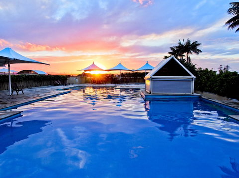 Oaks The Entrance Waterfront Suites - Accommodation Fremantle 0