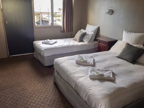 Commercial Hotel Motel Lithgow - Accommodation Fremantle 12
