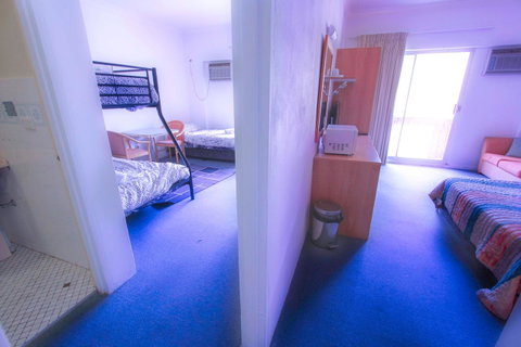 Rest Easy Motel - Accommodation Fremantle 14