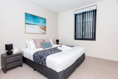 Brand New Executive Apartment - Accommodation Fremantle 8
