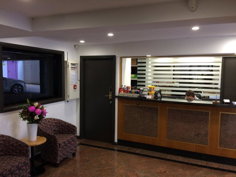 Edgecliff Lodge Motel - Accommodation Fremantle 2