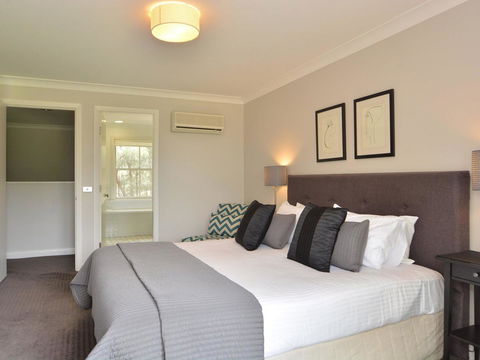 Villa 3br Margarita Villa Located Within Cypress Lakes Resort - Accommodation Fremantle 1