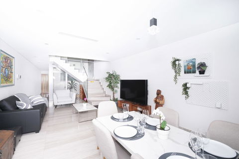 Luxury Villa Darlington - Vine - Accommodation Fremantle 7