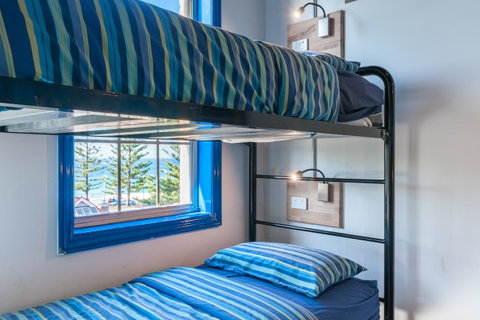 Mad Monkey Hostel Coogee Beach - Accommodation Fremantle 3