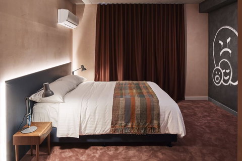 The Collectionist Newtown - Accommodation Fremantle 24
