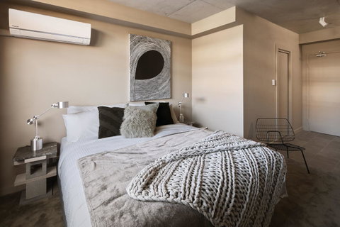 The Collectionist Newtown - Accommodation Fremantle 13