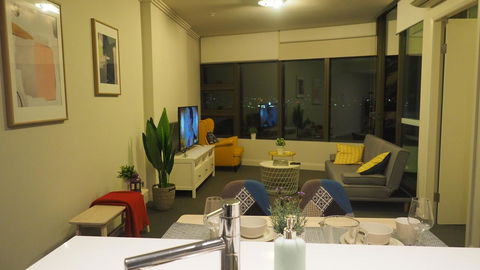Sky Garden Olympic Park - Accommodation Fremantle 1