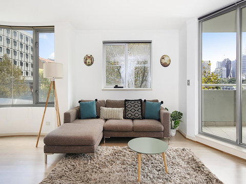 Lower Bridge And Sails - Executive 2BR Darlinghurst Apartment With Balcony And Rooftop Views - Accommodation Fremantle 4