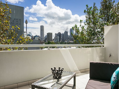 Lower Bridge And Sails - Executive 2BR Darlinghurst Apartment With Balcony And Rooftop Views - Accommodation Fremantle 6