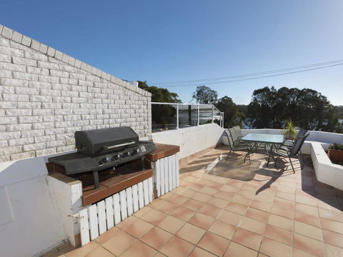 2 The Breckenridge - Accommodation Fremantle 2