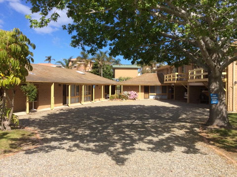 Como Lodge - Accommodation Fremantle 8