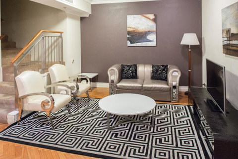 Seasons Harbour Plaza - Accommodation Fremantle 17
