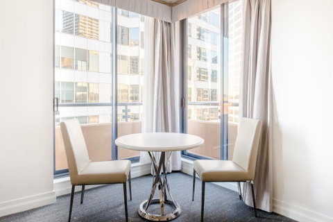 Seasons Harbour Plaza - Accommodation Fremantle 1