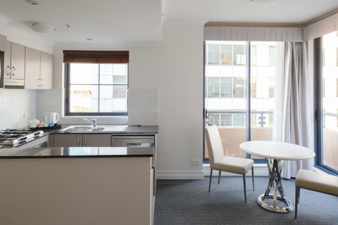 Seasons Harbour Plaza - Accommodation Fremantle 2