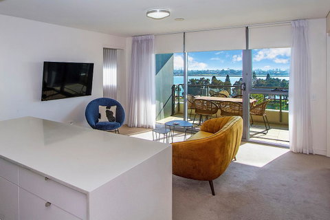 Terminus Apartment Hotel, Ascend Hotel Collection - Accommodation Fremantle 1