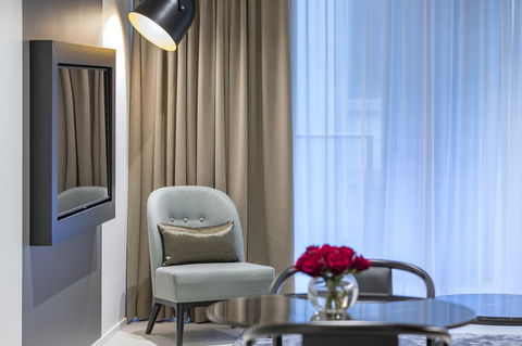 SKYE Suites Sydney - Accommodation Fremantle 11
