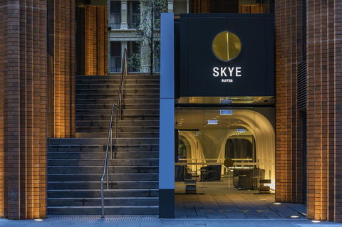 SKYE Suites Sydney - Accommodation Fremantle 2
