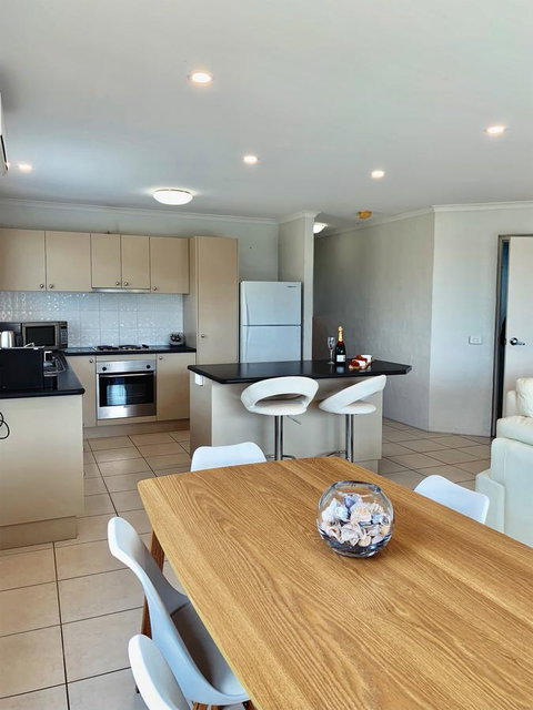 Seachange 3 - Accommodation Fremantle 4