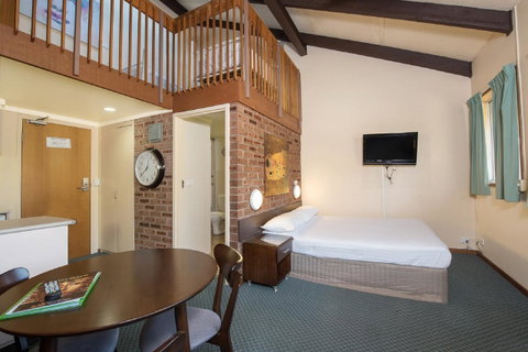 Alpine Gables - Accommodation Fremantle 16