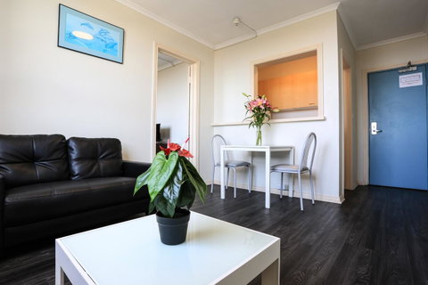 Little Coogee Hotel - Accommodation Fremantle 11