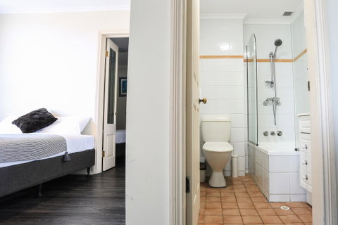 Little Coogee Hotel - Accommodation Fremantle 23