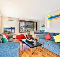 Sandy Toes Beach House Jervis Bay - 2min to Beach - Accommodation Fremantle