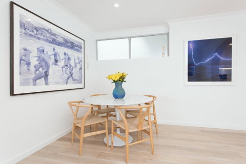 Right On Bondi - Accommodation Fremantle 4