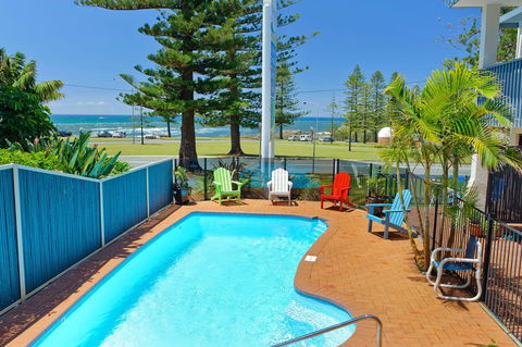 Beach House Holiday Apartments - Accommodation Fremantle 0