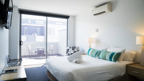 Crown On Darby Newcastle - Accommodation Fremantle 19