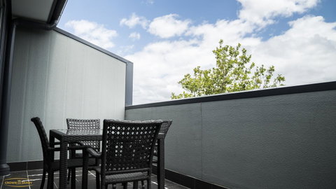 Crown On Darby Newcastle - Accommodation Fremantle 1
