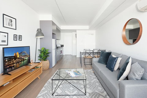 Newtown's Best Designer Apartment - Accommodation Fremantle 1