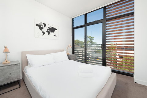 Newtown's Best Designer Apartment - Accommodation Fremantle 2