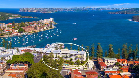 Grande Esplanade Studio - Accommodation Fremantle 0