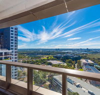 Olympic park Sunshine 2 bedrooms Apts with Private parking - Accommodation Fremantle