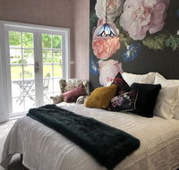 Chanticleer Gardens - Accommodation Fremantle