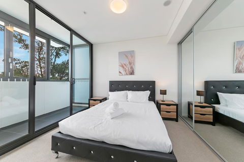 Stylish And Neat Two Bed Apartment In Wentworth Point - Accommodation Fremantle 7