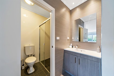 Carlton Suites - Accommodation Fremantle 3