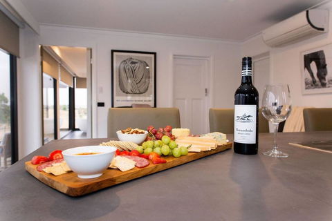 Belisi Farmstay Cottage - Accommodation Fremantle 8