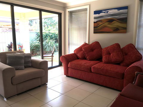 Sydney Amazing Holiday Home Bridal BnB - Accommodation Fremantle 0