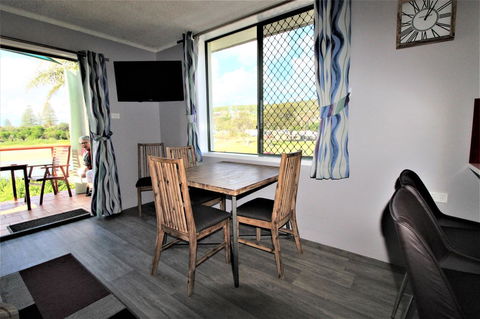 Beachfront 3, 25 Willow Street - Accommodation Fremantle 3