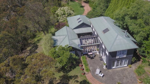 Mountainside B & B - Accommodation Fremantle 7
