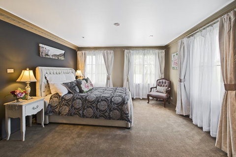 Mountainside B & B - Accommodation Fremantle 21