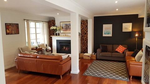 Bowral Escape - Accommodation Fremantle 2