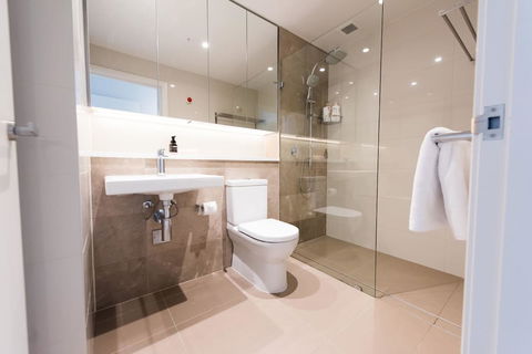 180Â° Water View Three Bedroom (wooden Furniture) - Accommodation Fremantle 27