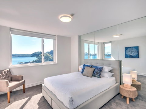 Panoramic Harbour Views And Unbeatable Comfort - Accommodation Fremantle 3